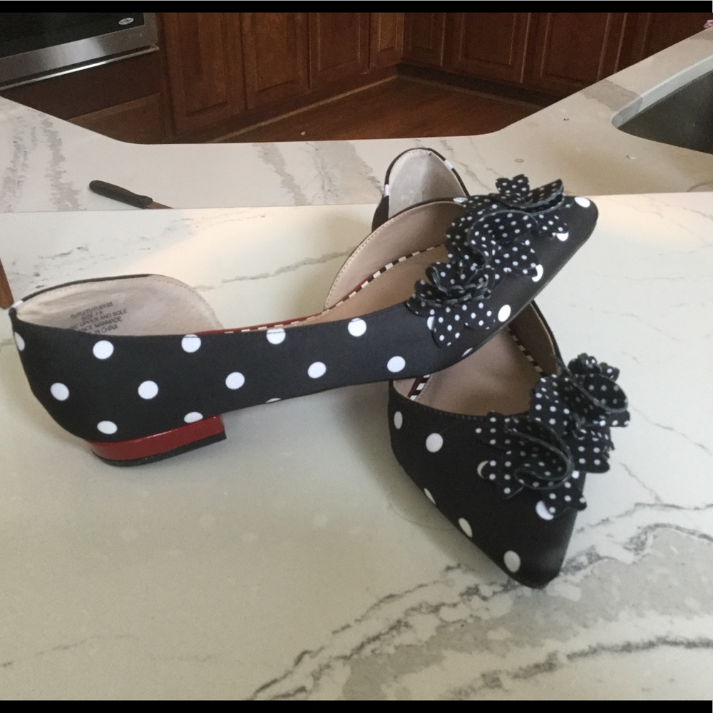 Betsey Johnson Tutu Ballet Flat